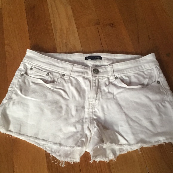 The Gap Hadley White Denim Shorts Cute! - Picture 1 of 4